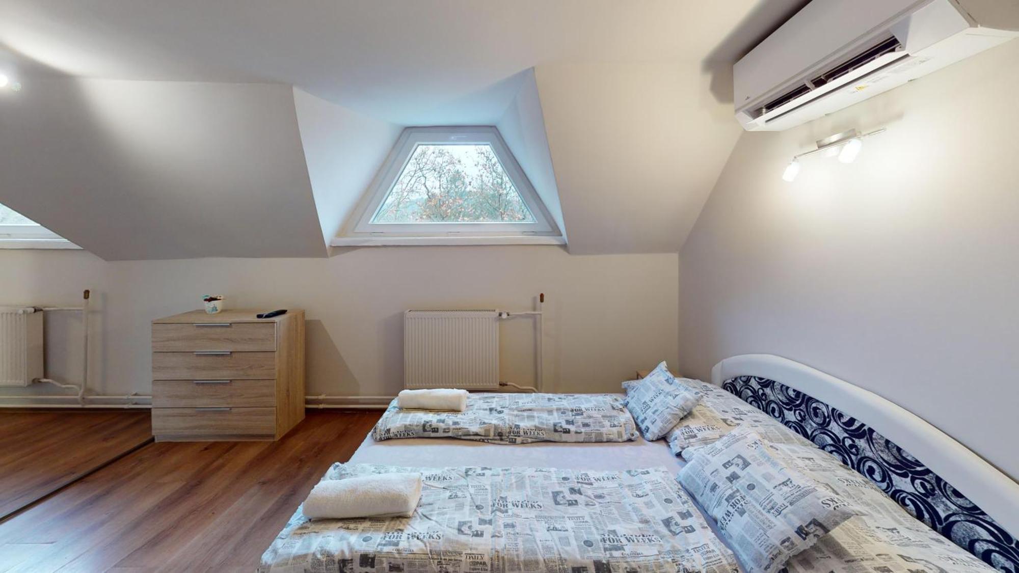 Herczeg Apartment Miskolc Eksteriør bilde