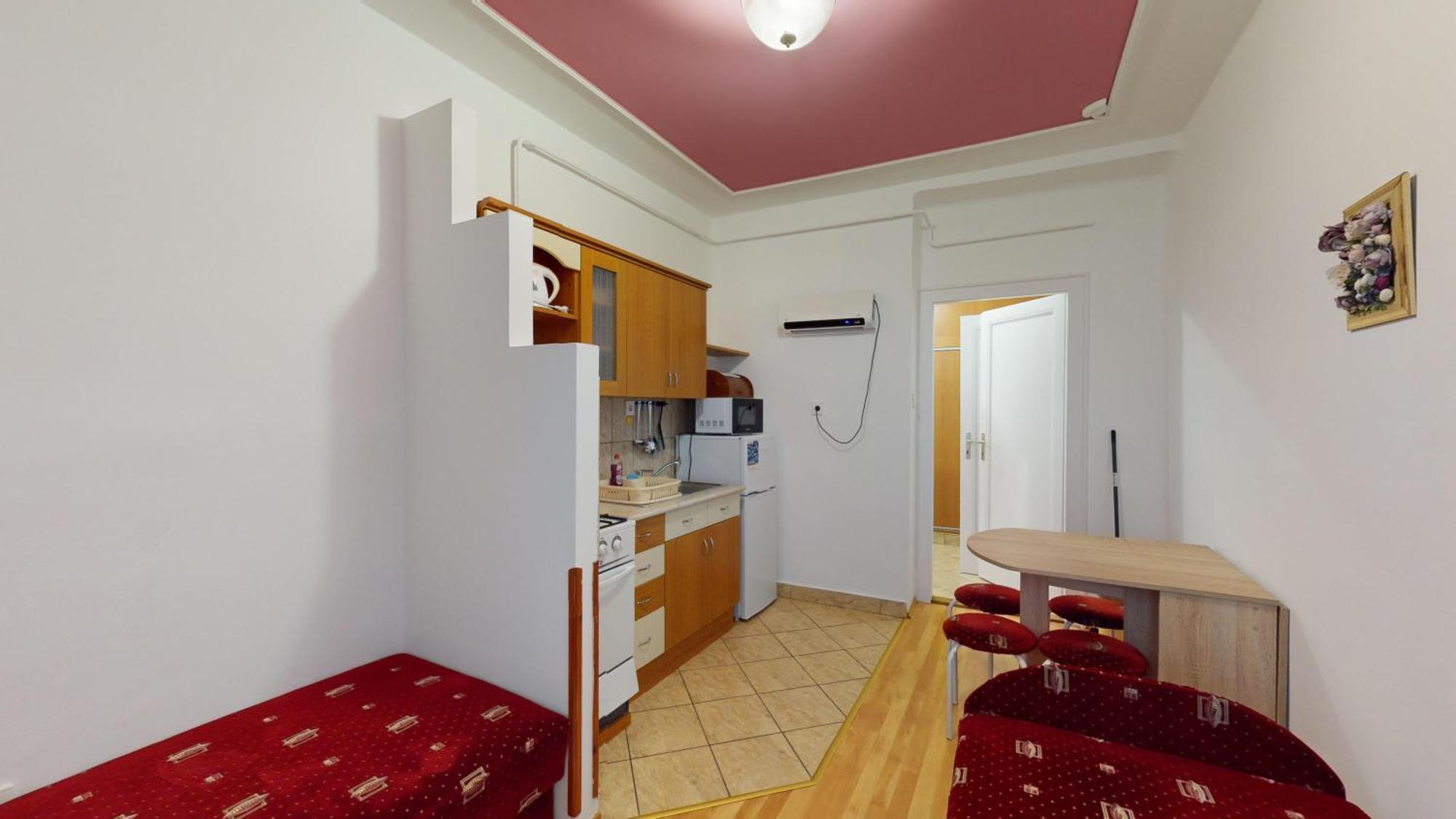 Herczeg Apartment Miskolc Eksteriør bilde