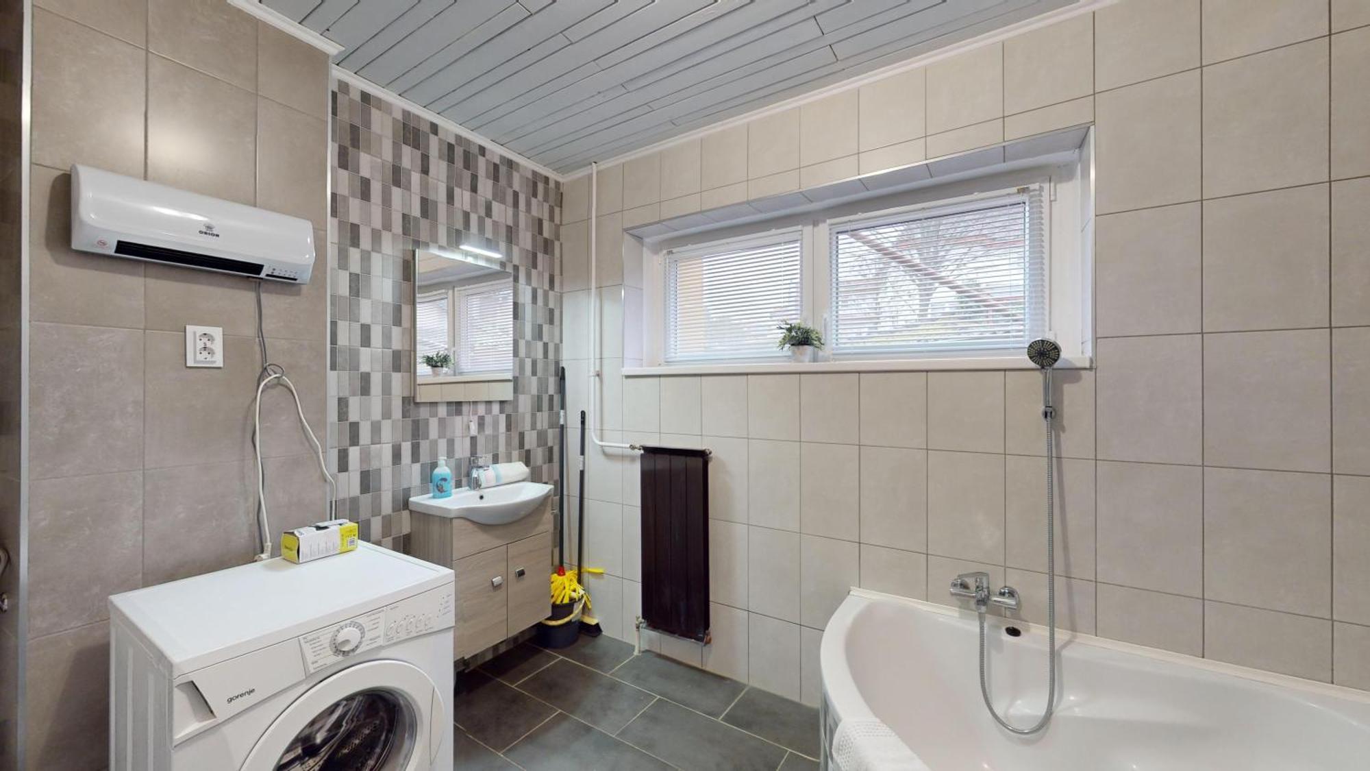 Herczeg Apartment Miskolc Eksteriør bilde