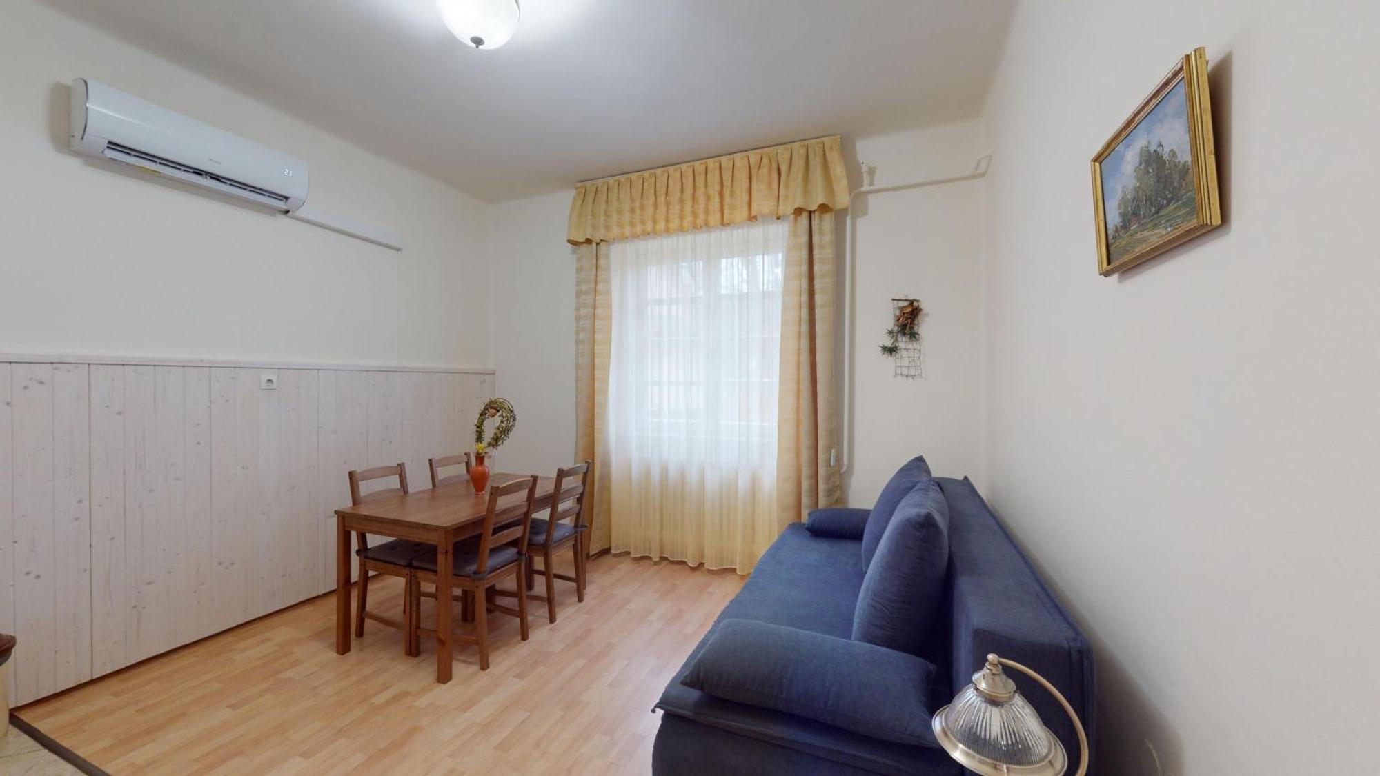 Herczeg Apartment Miskolc Eksteriør bilde