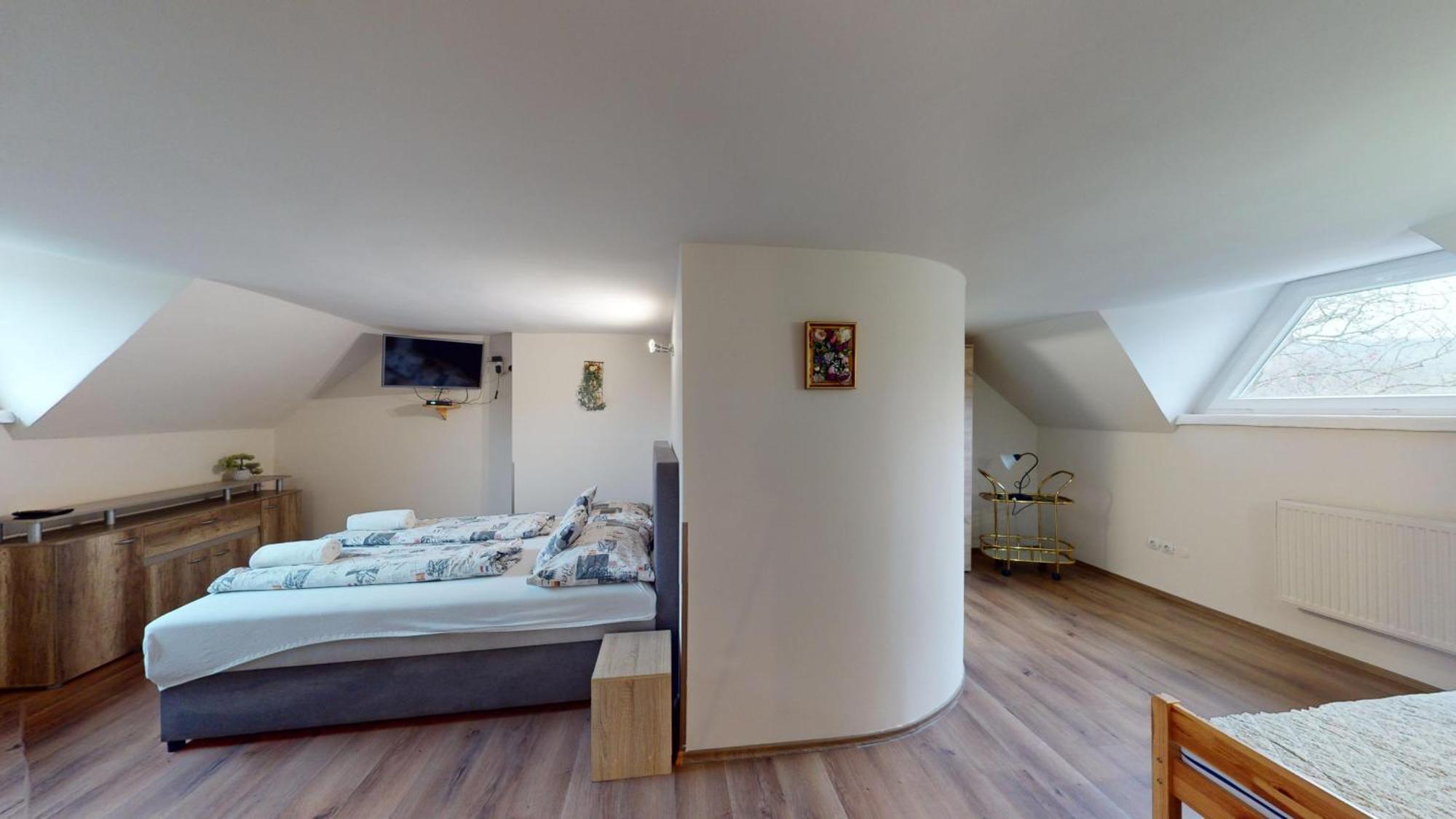 Herczeg Apartment Miskolc Eksteriør bilde