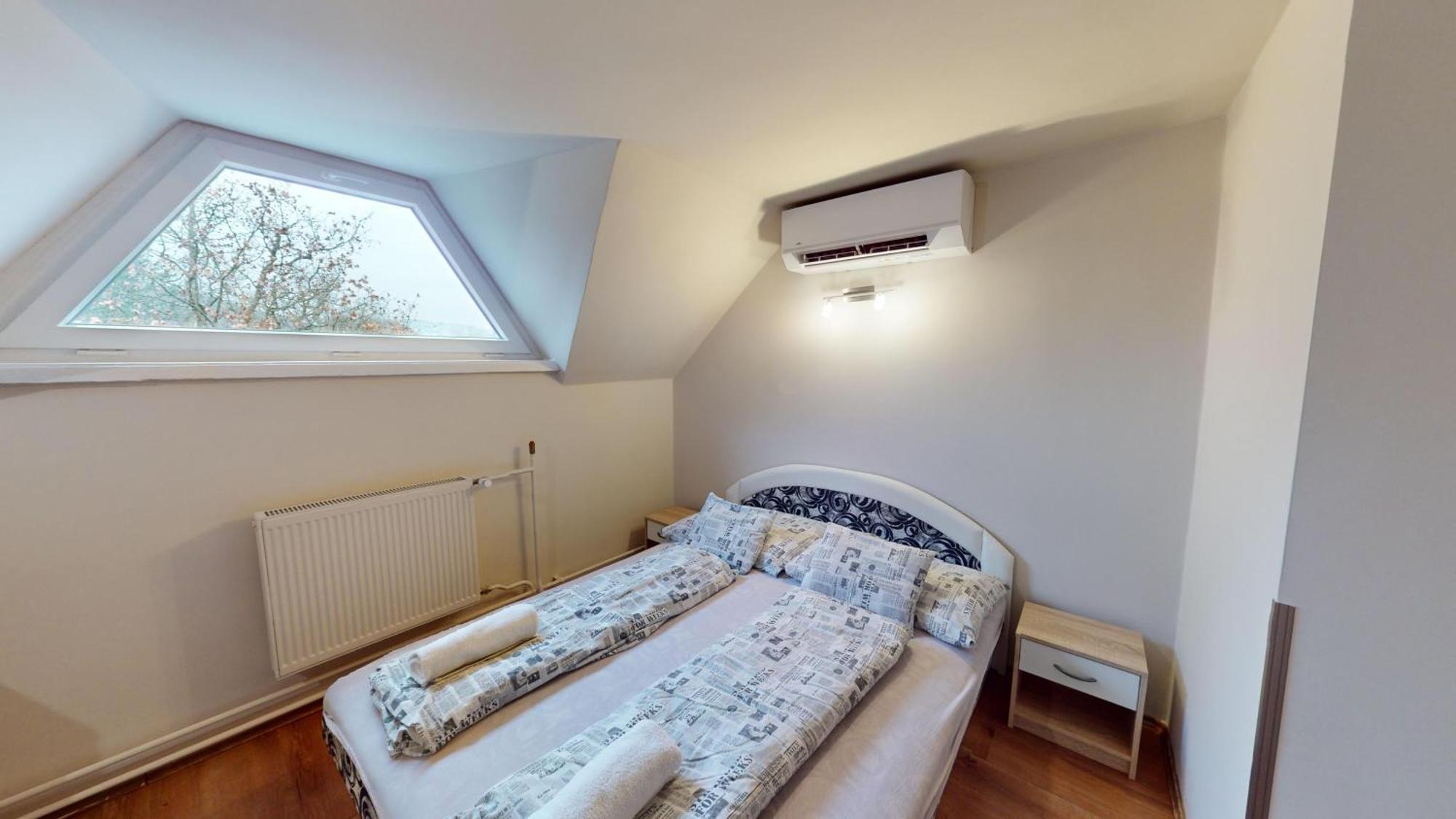 Herczeg Apartment Miskolc Eksteriør bilde