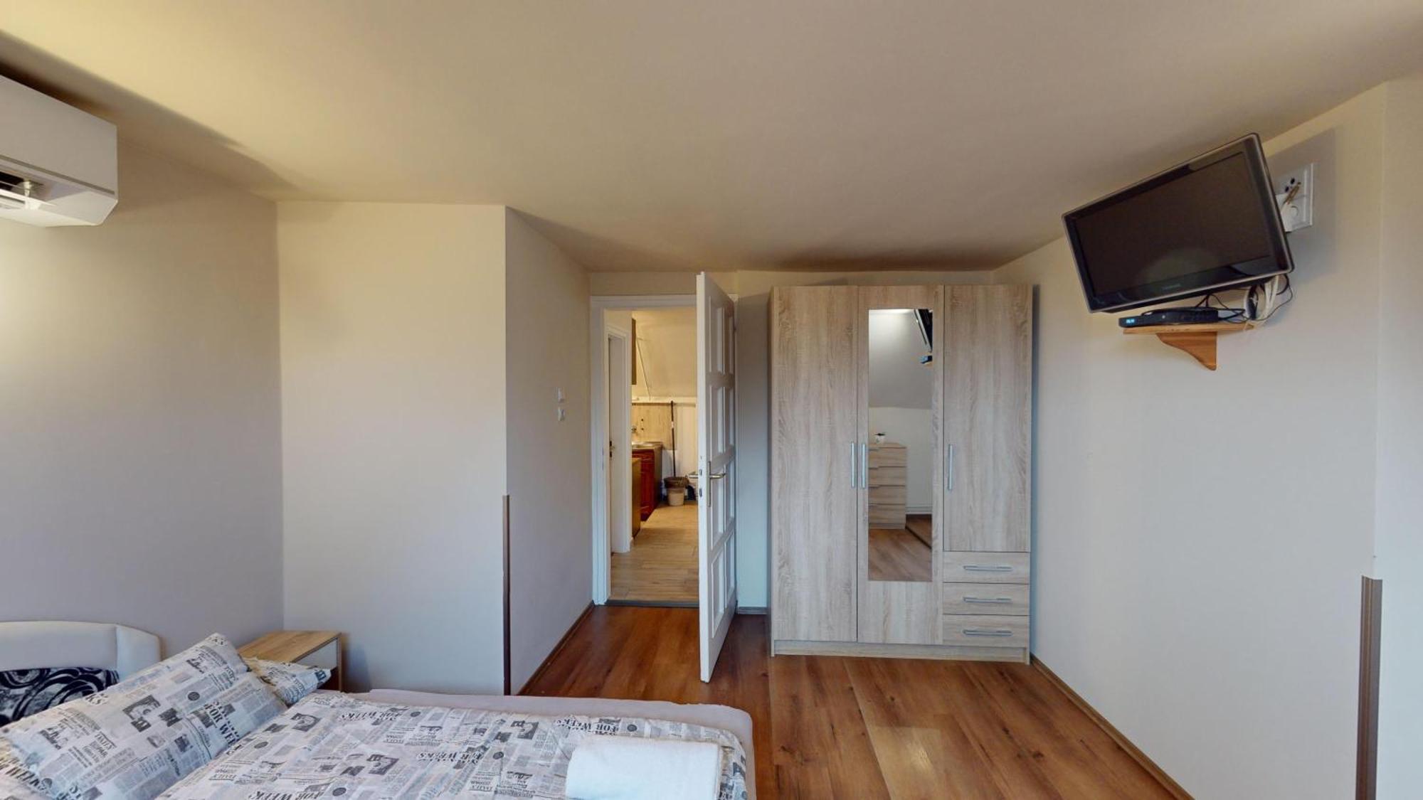 Herczeg Apartment Miskolc Eksteriør bilde